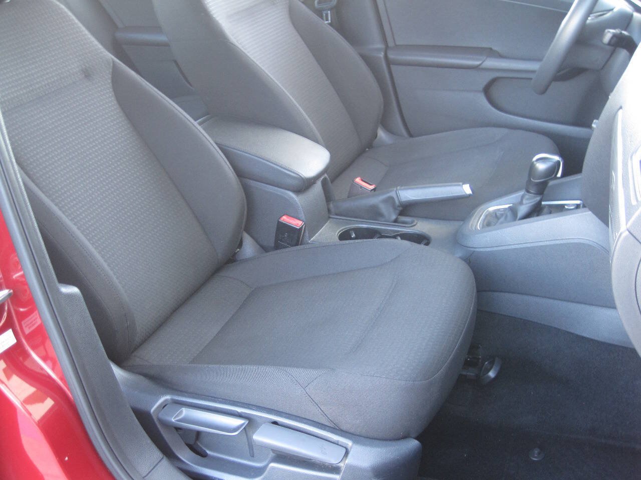 Used 2016 Volkswagen Jetta SE FWD image 26