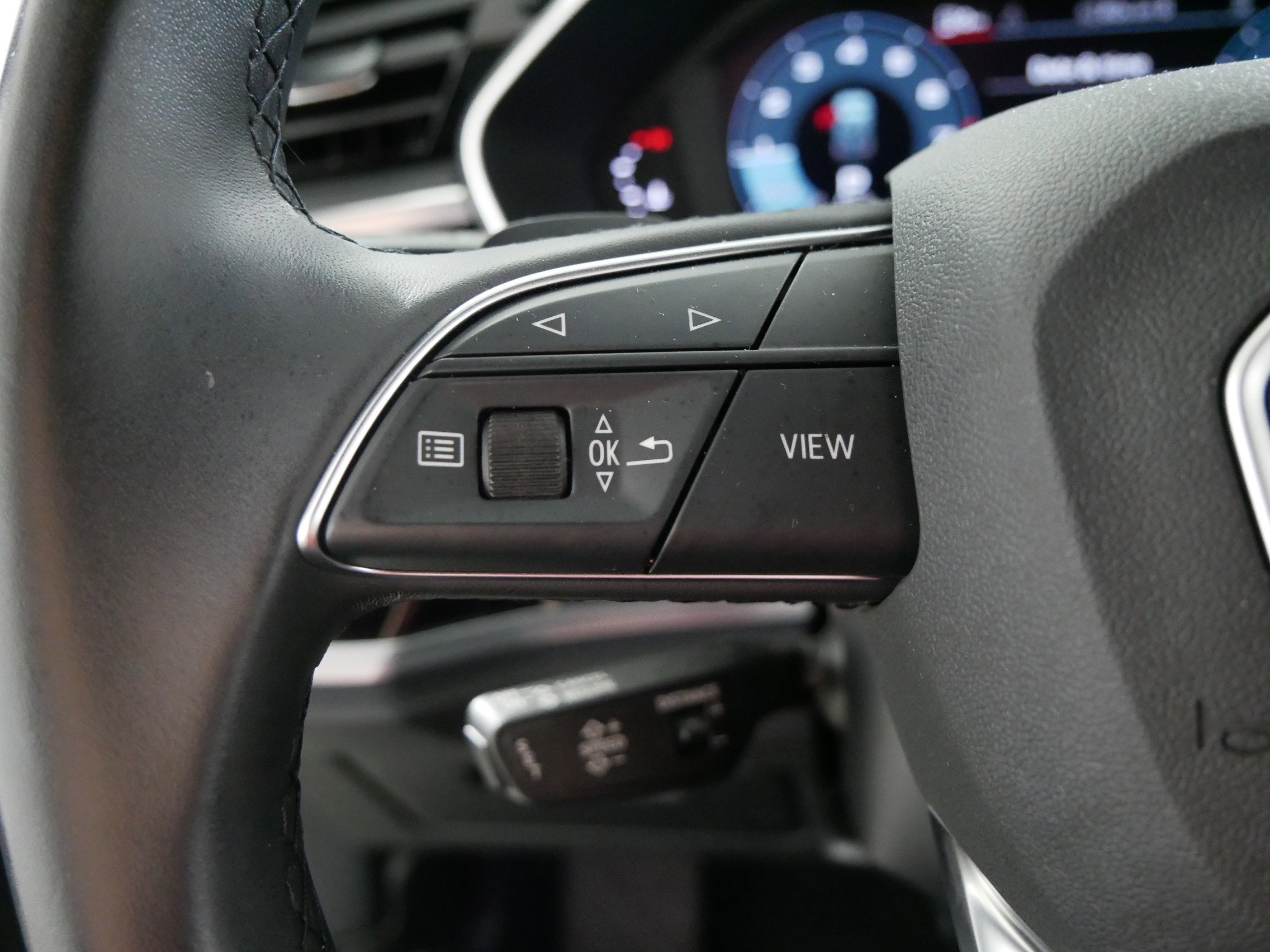 Used 2022 Audi Q3 2.0T Premium Plus w/ Premium Plus Package image 27