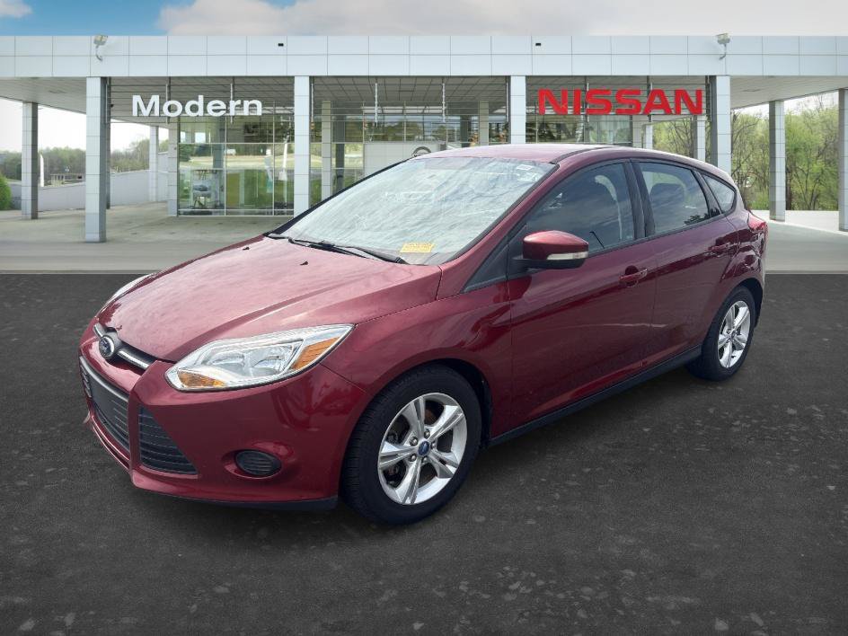 Used 2013 Ford Focus SE FWD image 1