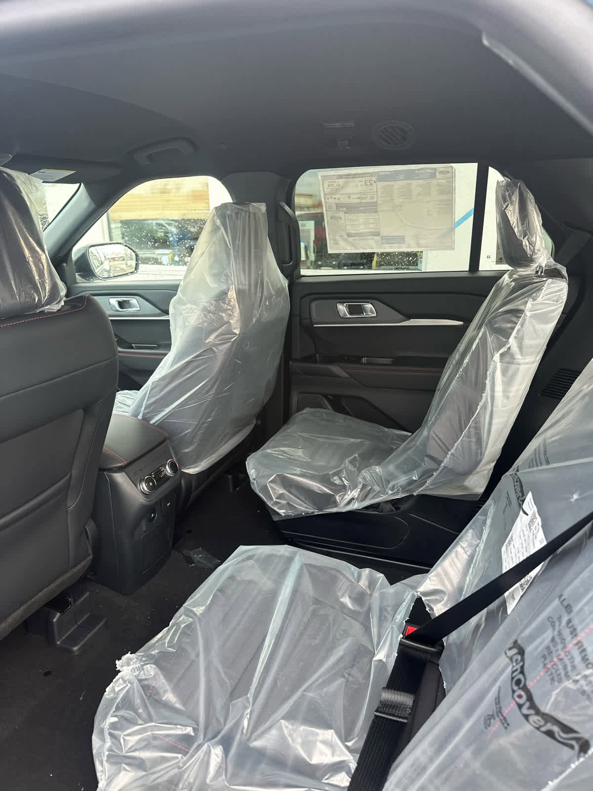 New 2026 Ford Explorer ST-Line image 13