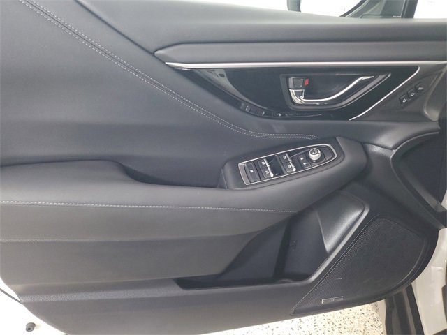 Used 2023 Subaru Outback Limited image 18