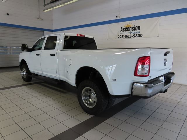 Used 2024 RAM 3500 Tradesman w/ Chrome Appearance Group image 10