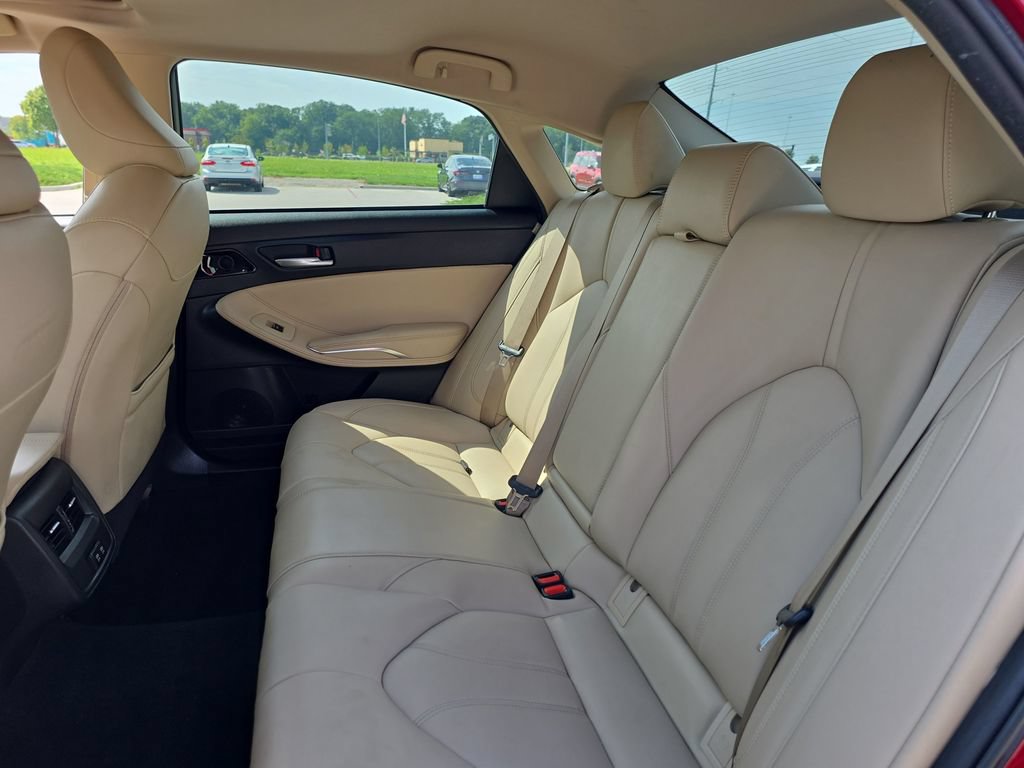 Used 2019 Toyota Avalon XLE w/ Moonroof Package FWD image 29