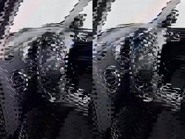 Certified 2020 Nissan Pathfinder SV image 9