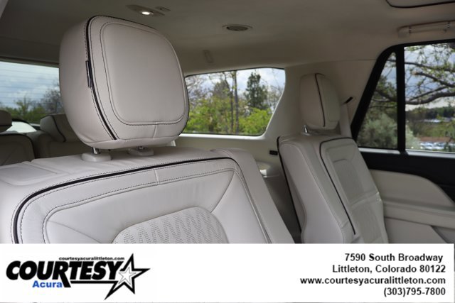 Used 2021 Lincoln Navigator Black Label w/ Special Edition Package AWD/4WD image 32