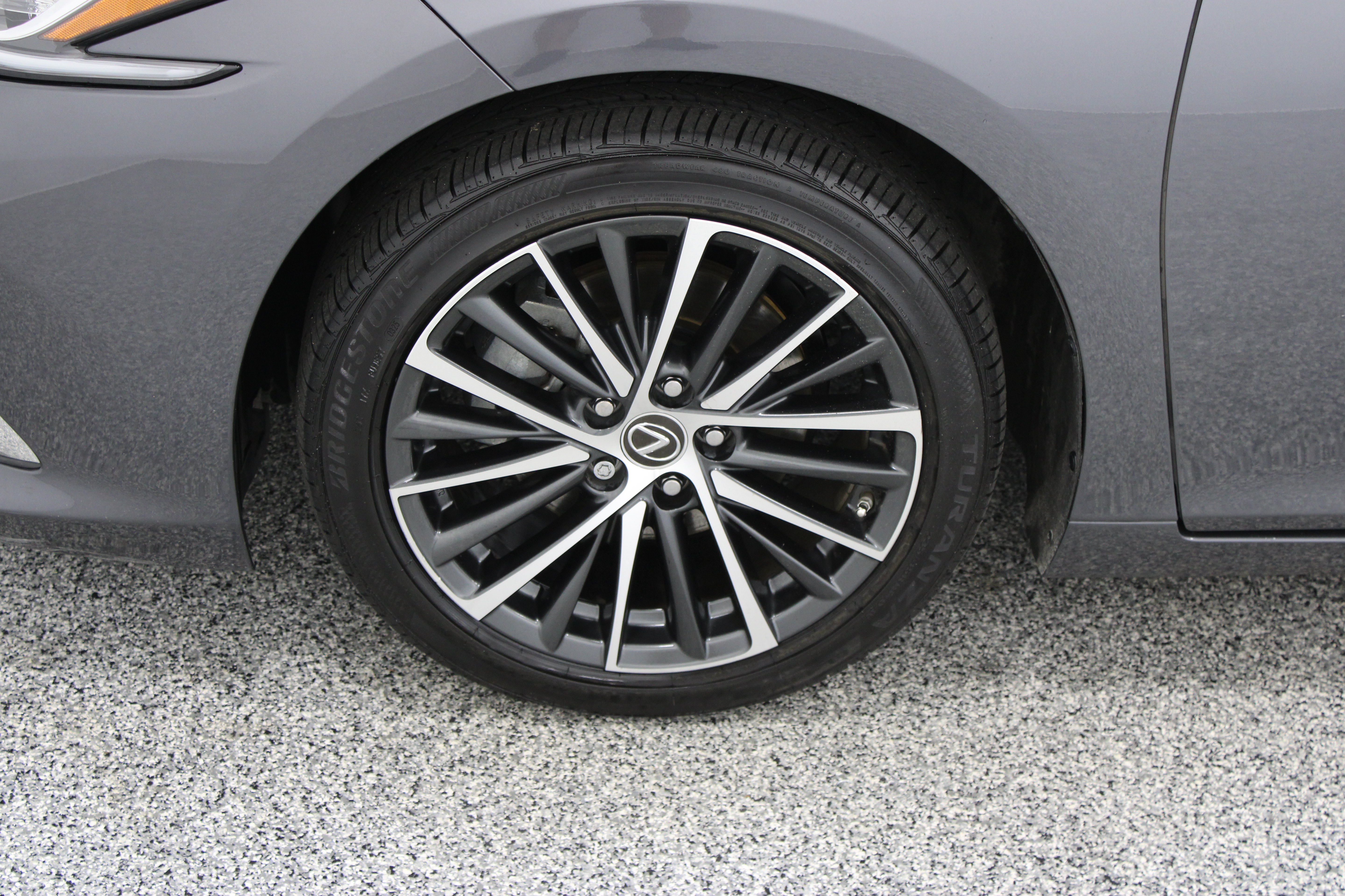 Used 2022 Lexus ES 350 w/ Premium Package FWD image 11