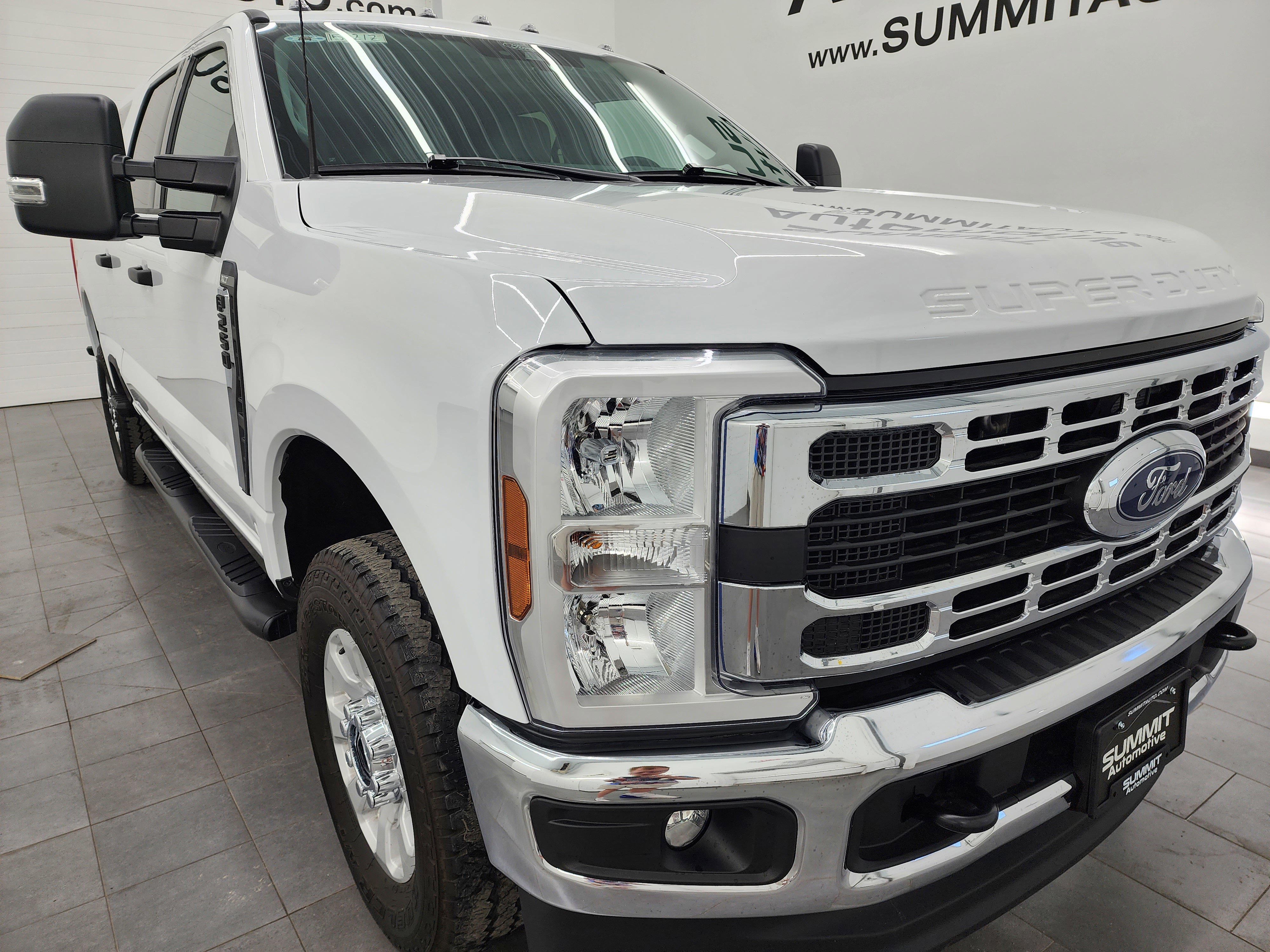 Used 2024 Ford F250 XLT image 2