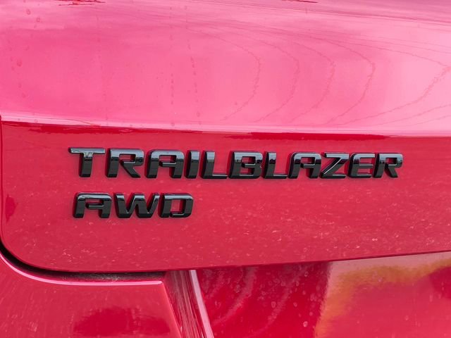 New 2026 Chevrolet TrailBlazer RS AWD/4WD image 2