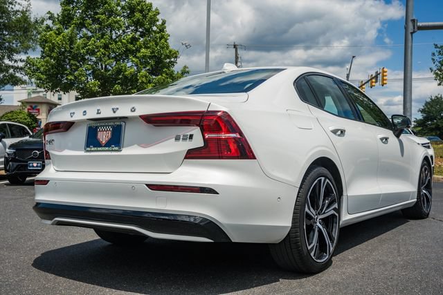Certified 2024 Volvo S60 B5 Plus AWD/4WD image 5