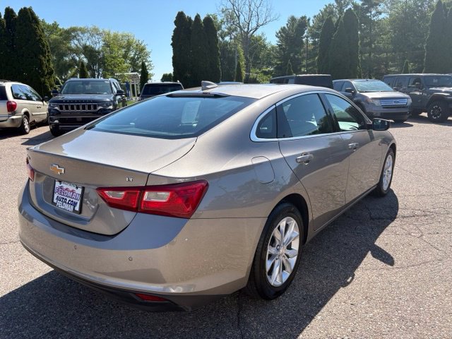 Used 2024 Chevrolet Malibu LT FWD image 5