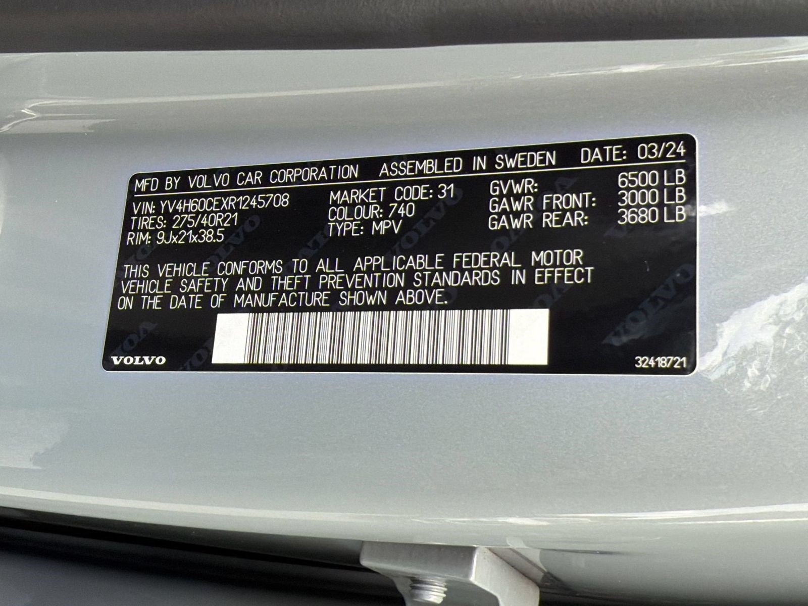 Certified 2024 Volvo XC90 T8 Plus w/ Protection Package Premier AWD/4WD image 24
