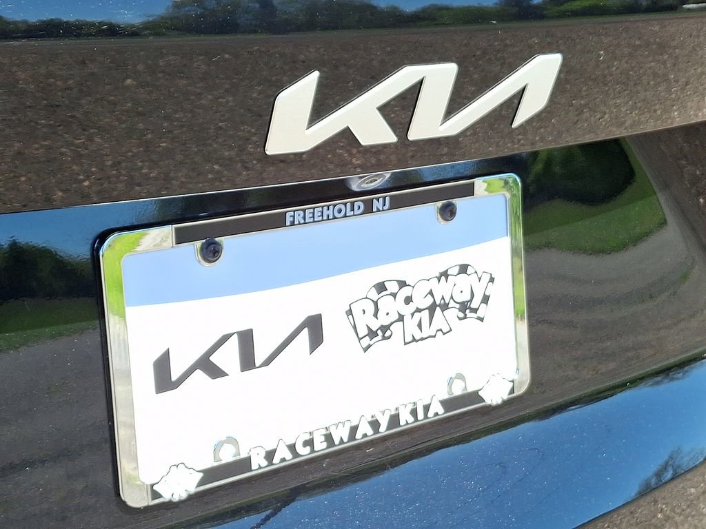 Certified 2023 Kia Sorento EX AWD/4WD image 29