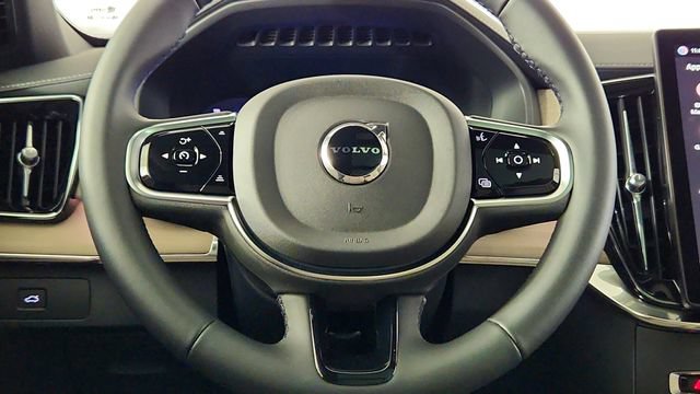 Used 2027 Volvo XC90 B6 Plus AWD/4WD image 25