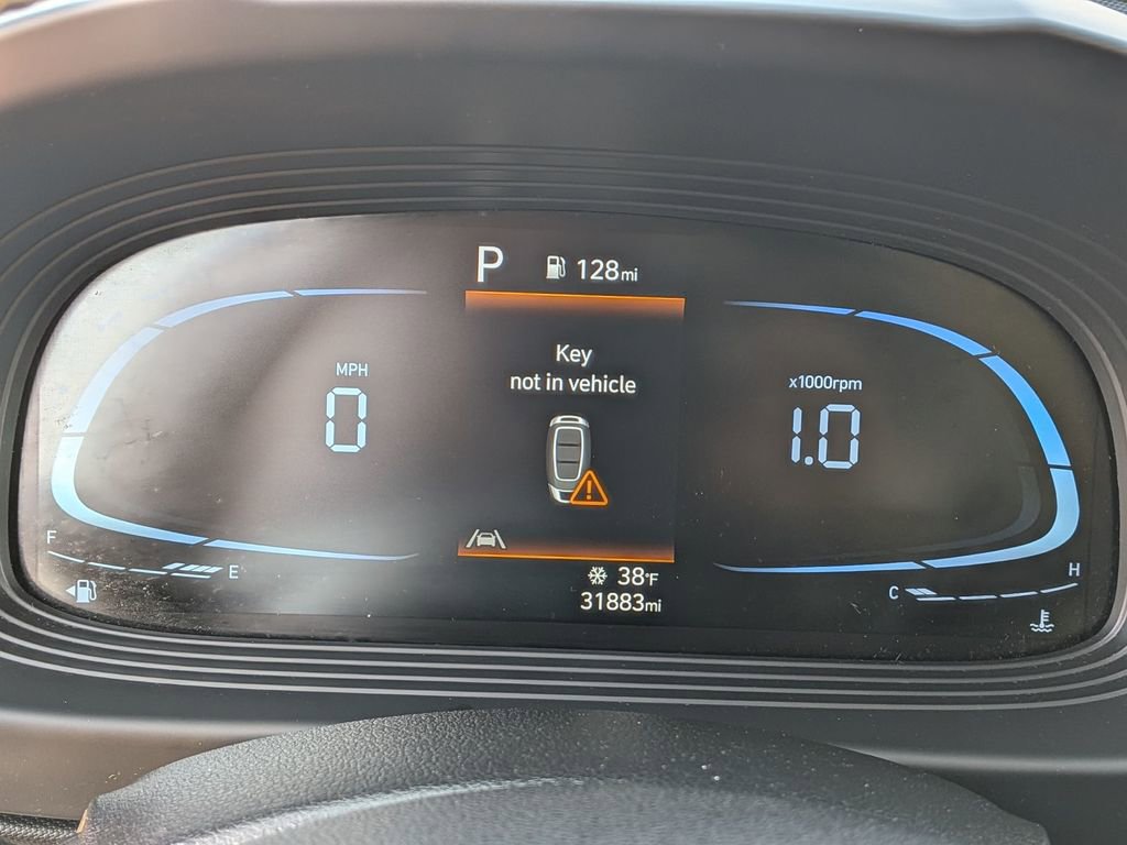 Certified 2023 Hyundai Venue Limited image 25