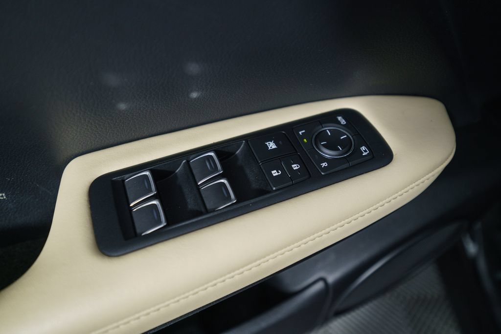 Used 2022 Lexus RX 350 AWD w/ Premium Package image 23
