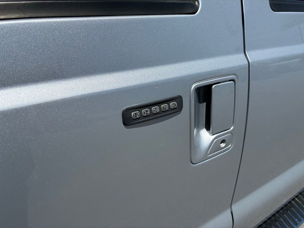 Used 2015 Ford F350 Lariat w/ Lariat Ultimate Package AWD/4WD image 12