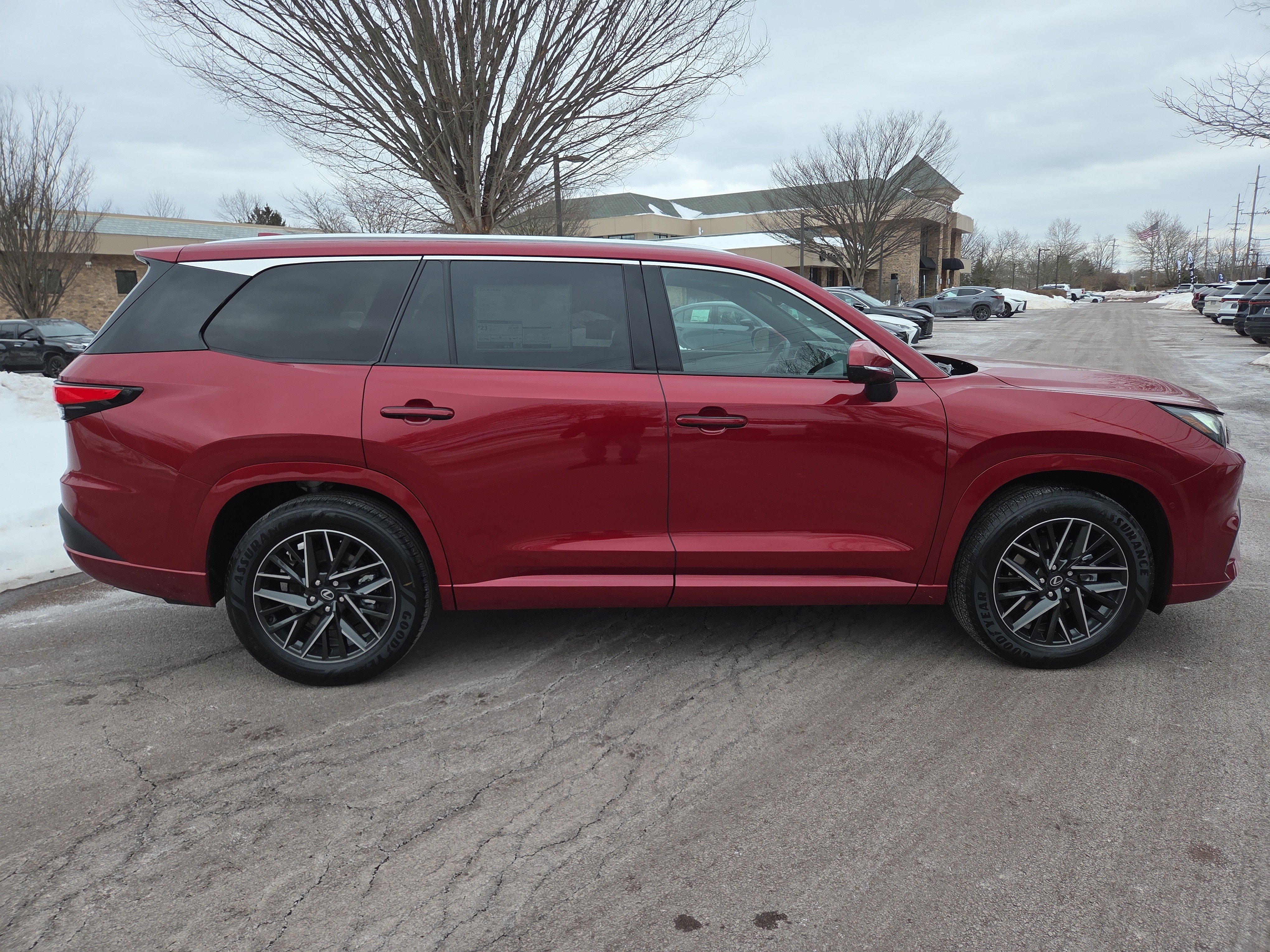 New 2026 Lexus TX 350 AWD image 2