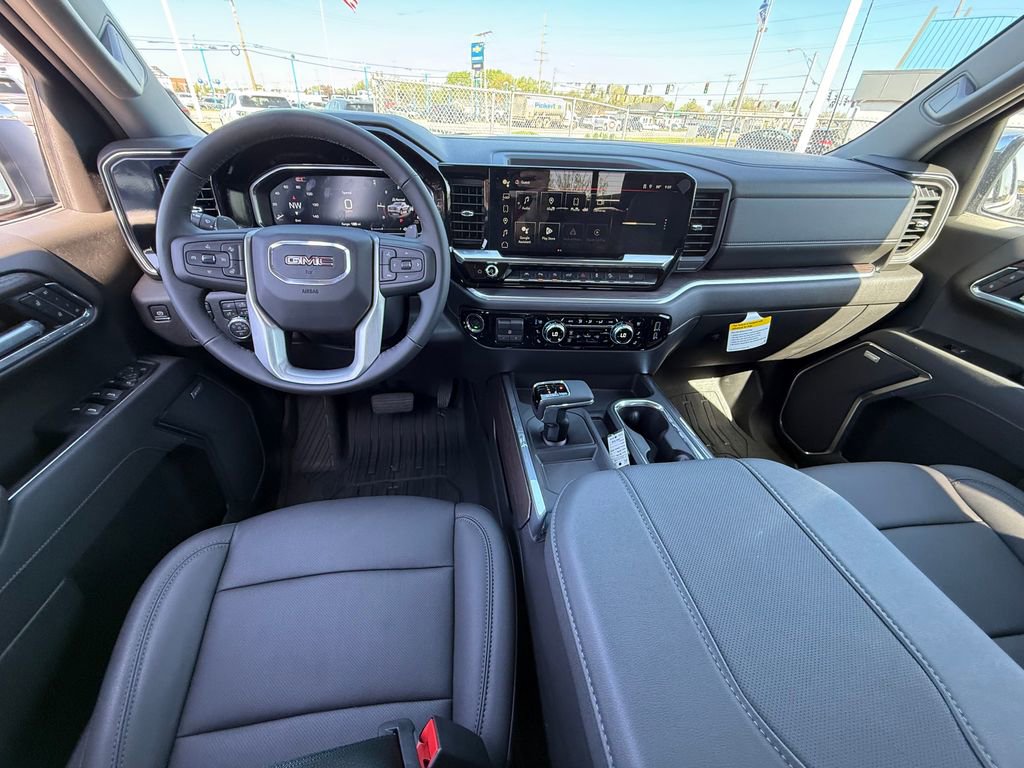 New 2026 GMC Sierra 1500 SLT AWD/4WD image 13