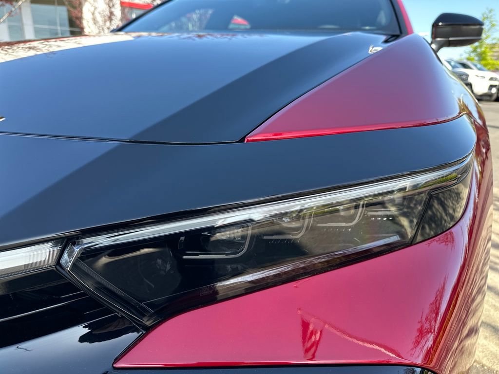 Certified 2026 Toyota Crown Platinum AWD/4WD image 9