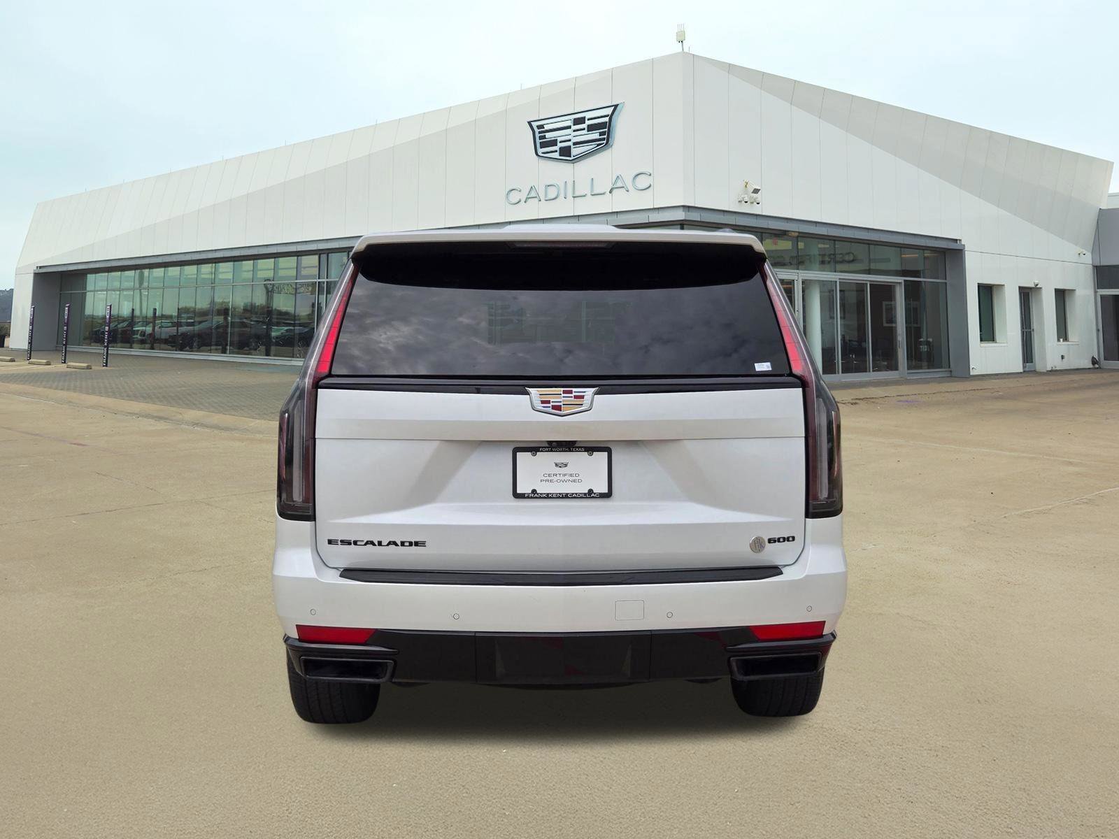 Certified 2024 Cadillac Escalade Sport Platinum w/ LPO, ONYX Package AWD/4WD image 5