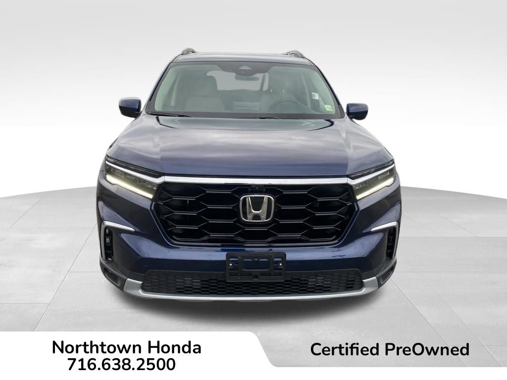 Certified 2025 Honda Pilot Elite image 3