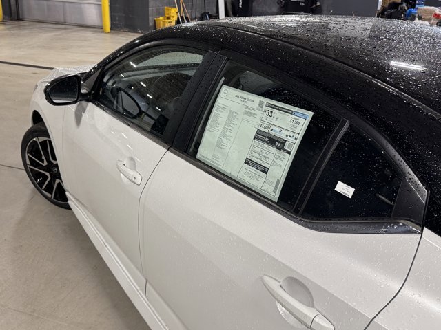 New 2025 Nissan Sentra SR image 18