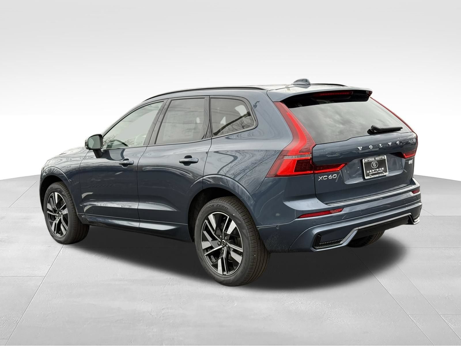 New 2026 Volvo XC60 B5 Plus w/ Protection Package Premier AWD/4WD image 3