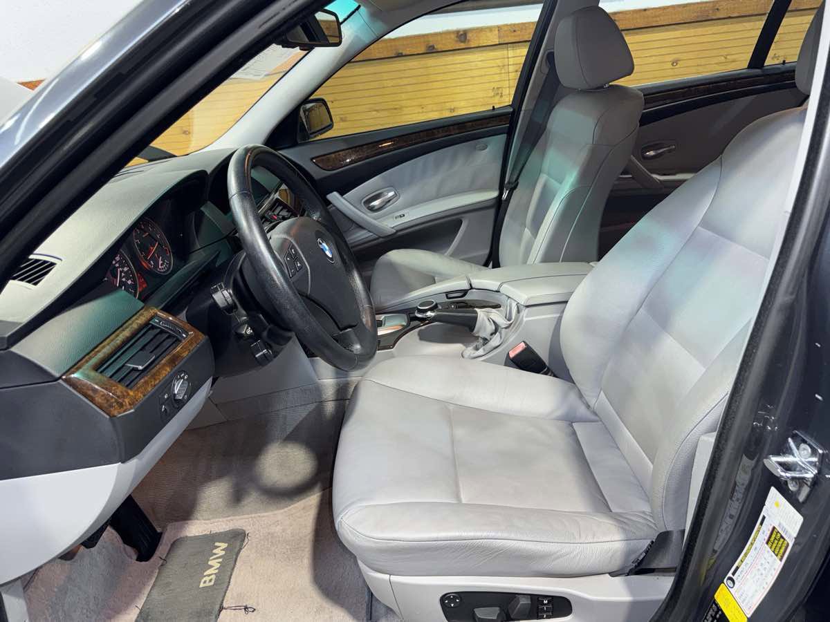 Used 2008 BMW 528i Sedan image 16