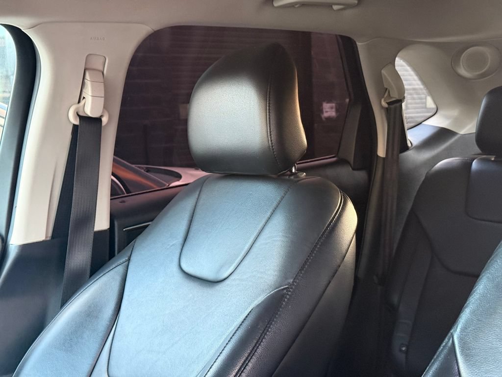 Used 2015 Ford Edge Titanium AWD/4WD image 27