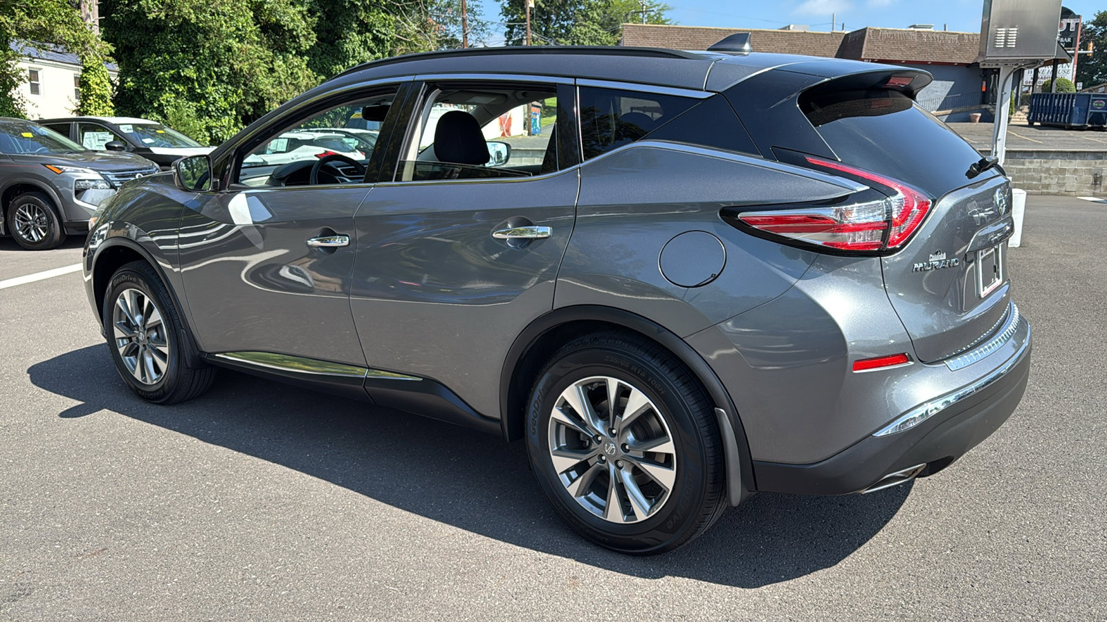 Used 2018 Nissan Murano SV image 22