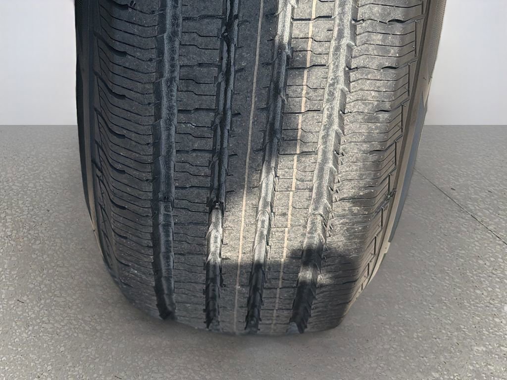 Used 2023 Jeep Wrangler Sport S image 38