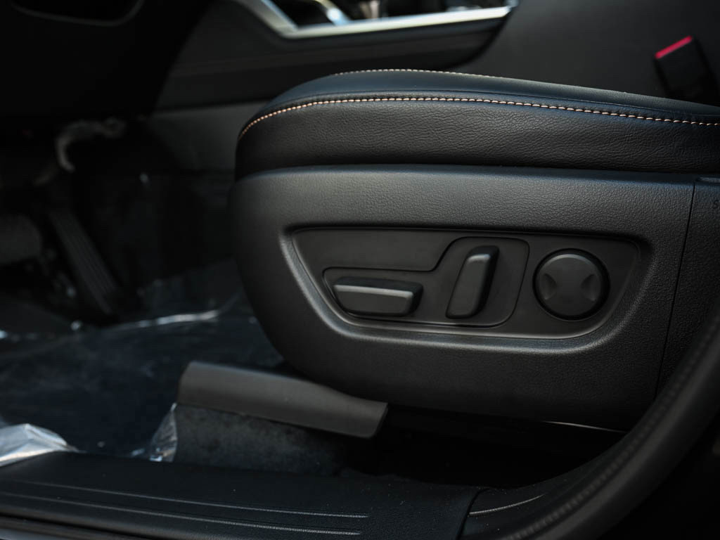 New 2025 MAZDA CX-5 Carbon Edition image 18