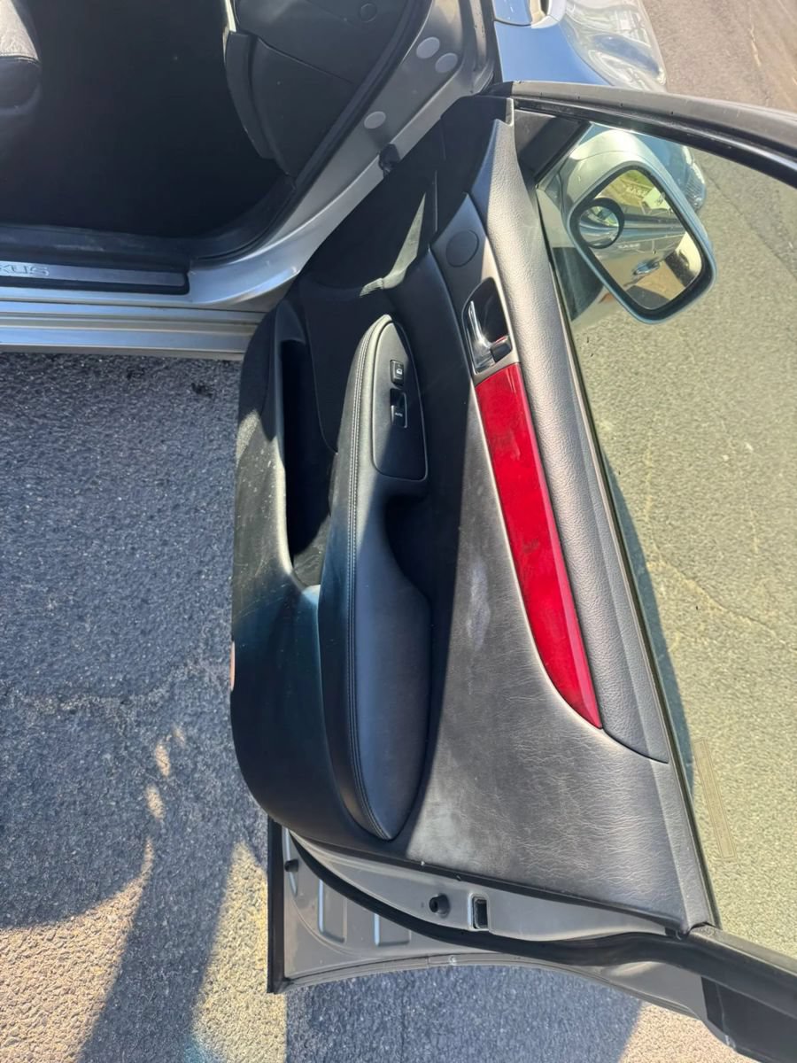 Used 2004 Lexus ES 330 w/ Premium Pkg FWD image 21
