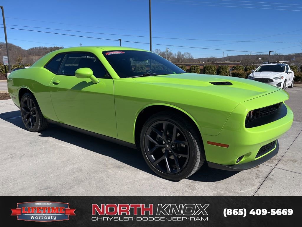 Used 2023 Dodge Challenger SXT w/ Blacktop Package image 24