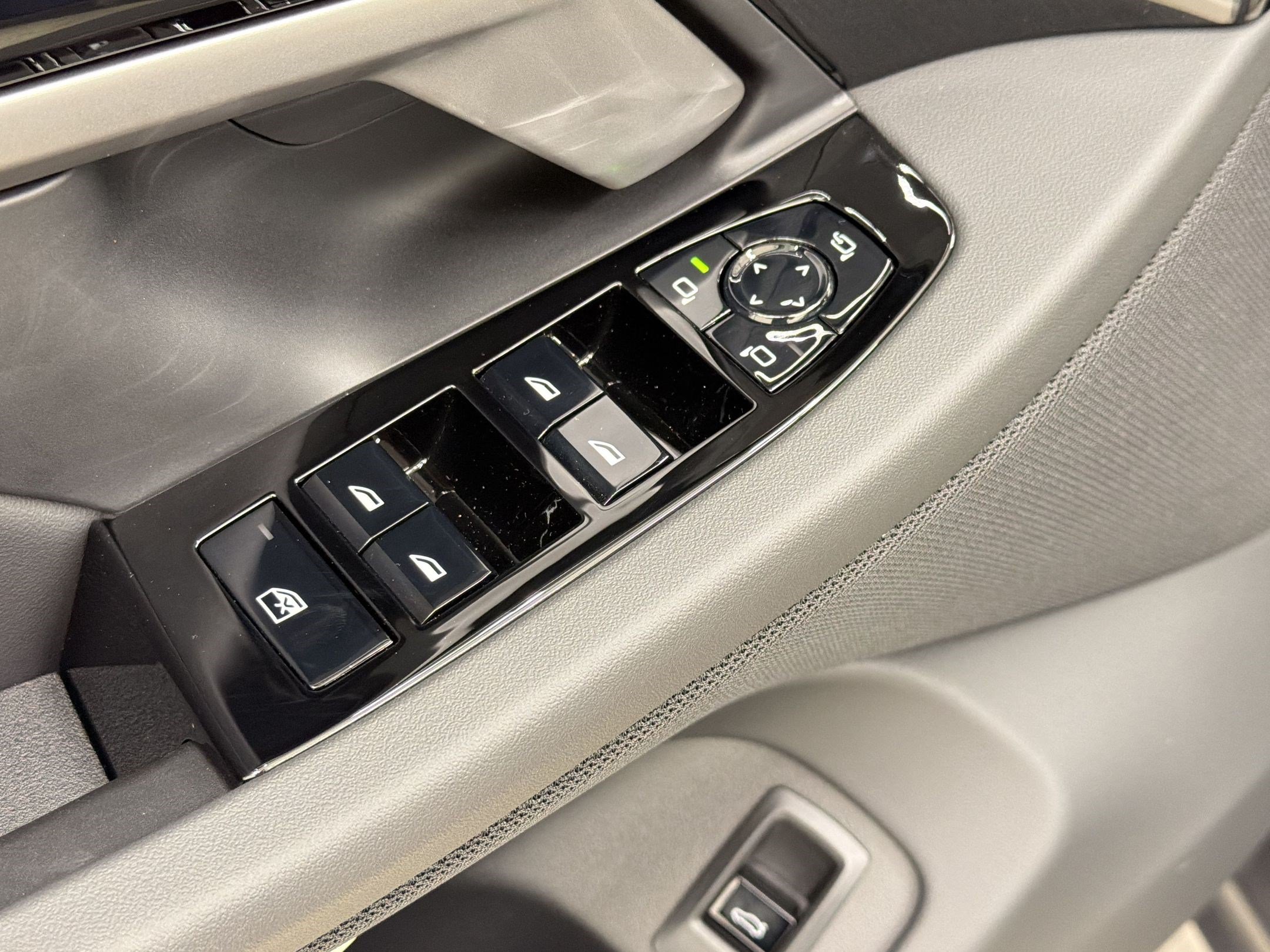 New 2026 BMW 530i RWD image 21