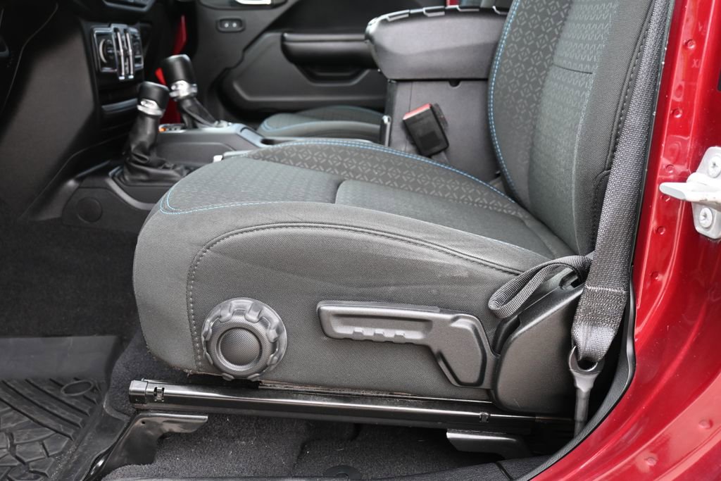 Used 2021 Jeep Wrangler Unlimited Islander image 14