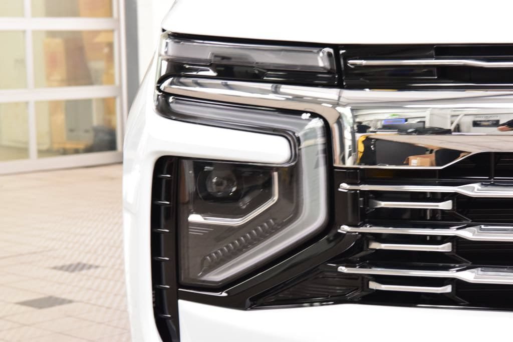 New 2026 Chevrolet Suburban Premier AWD/4WD image 12