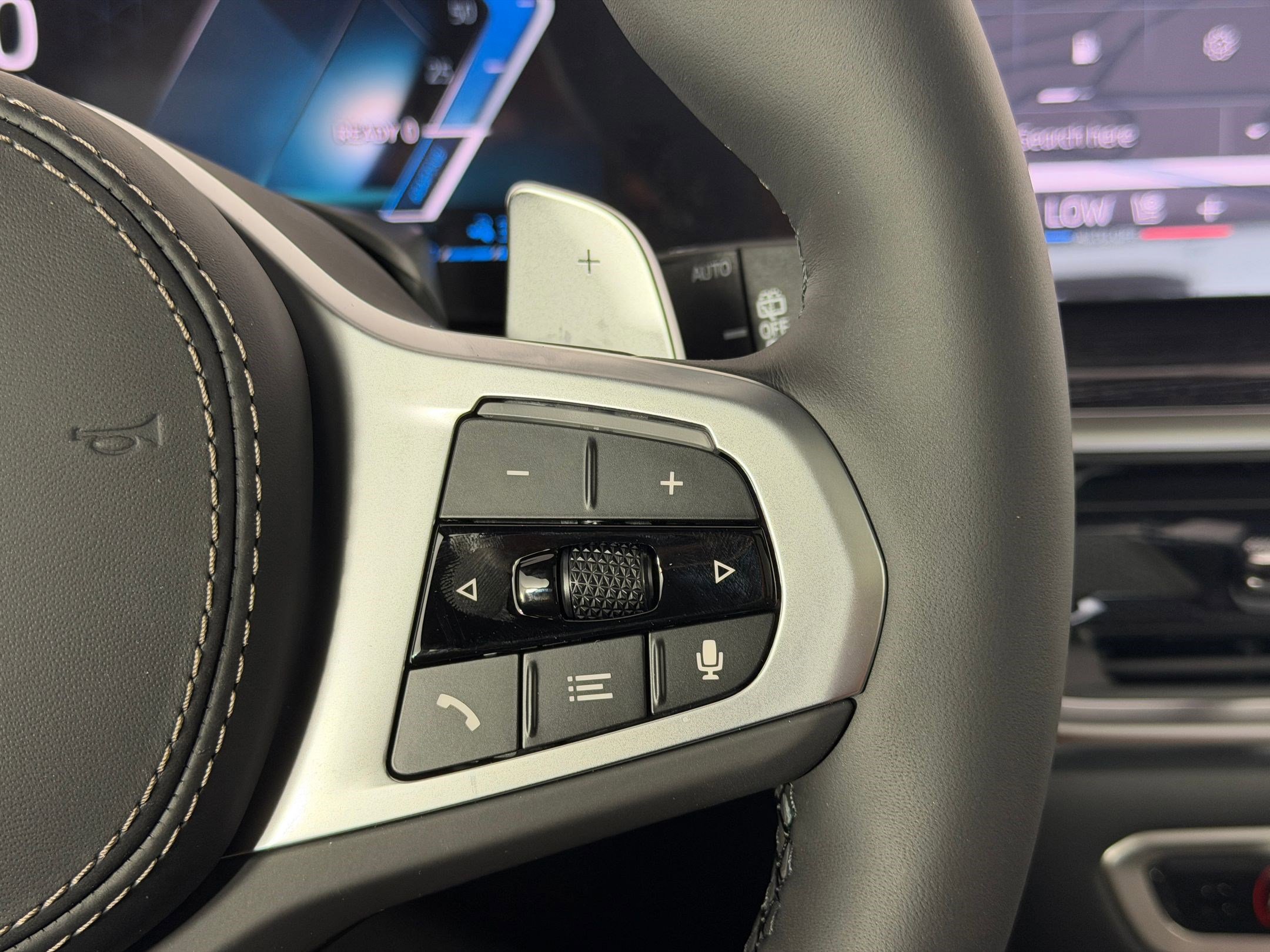 New 2026 BMW X5 xDrive50e w/ Executive Package image 29