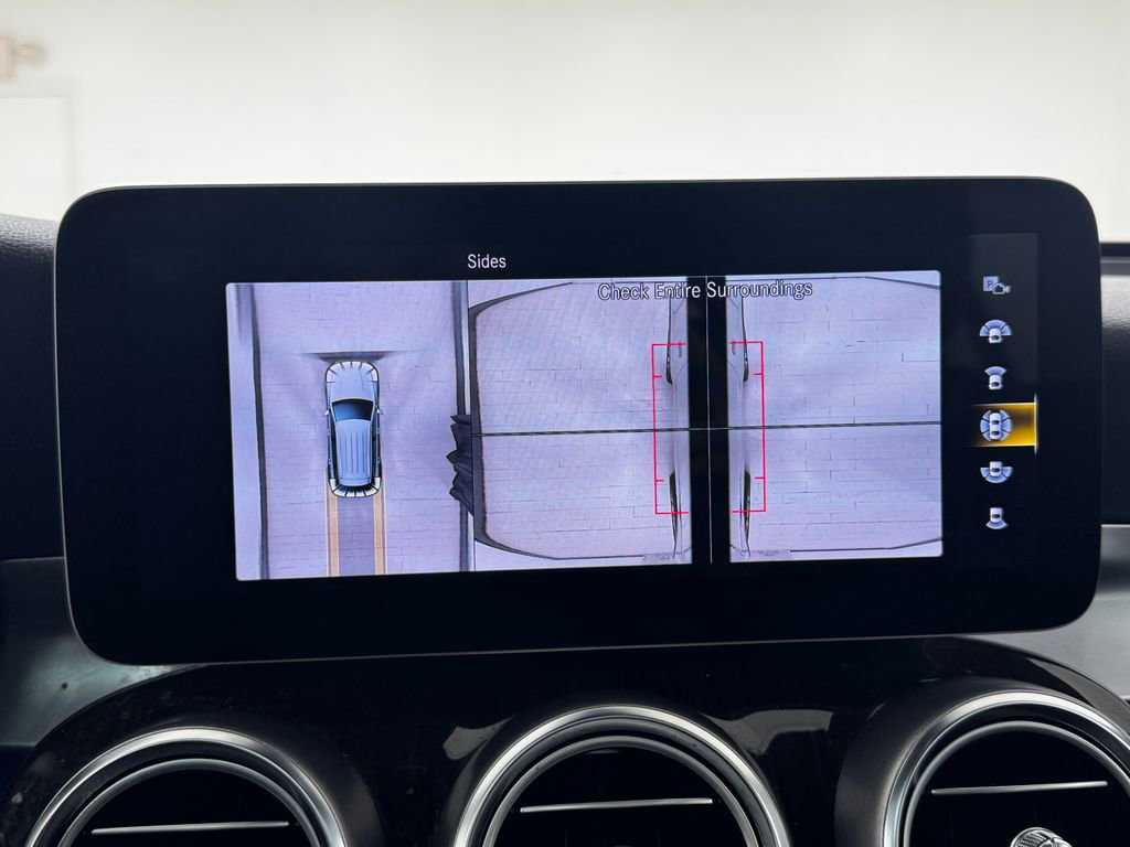 Used 2020 Mercedes-Benz GLC 350e 4MATIC image 22