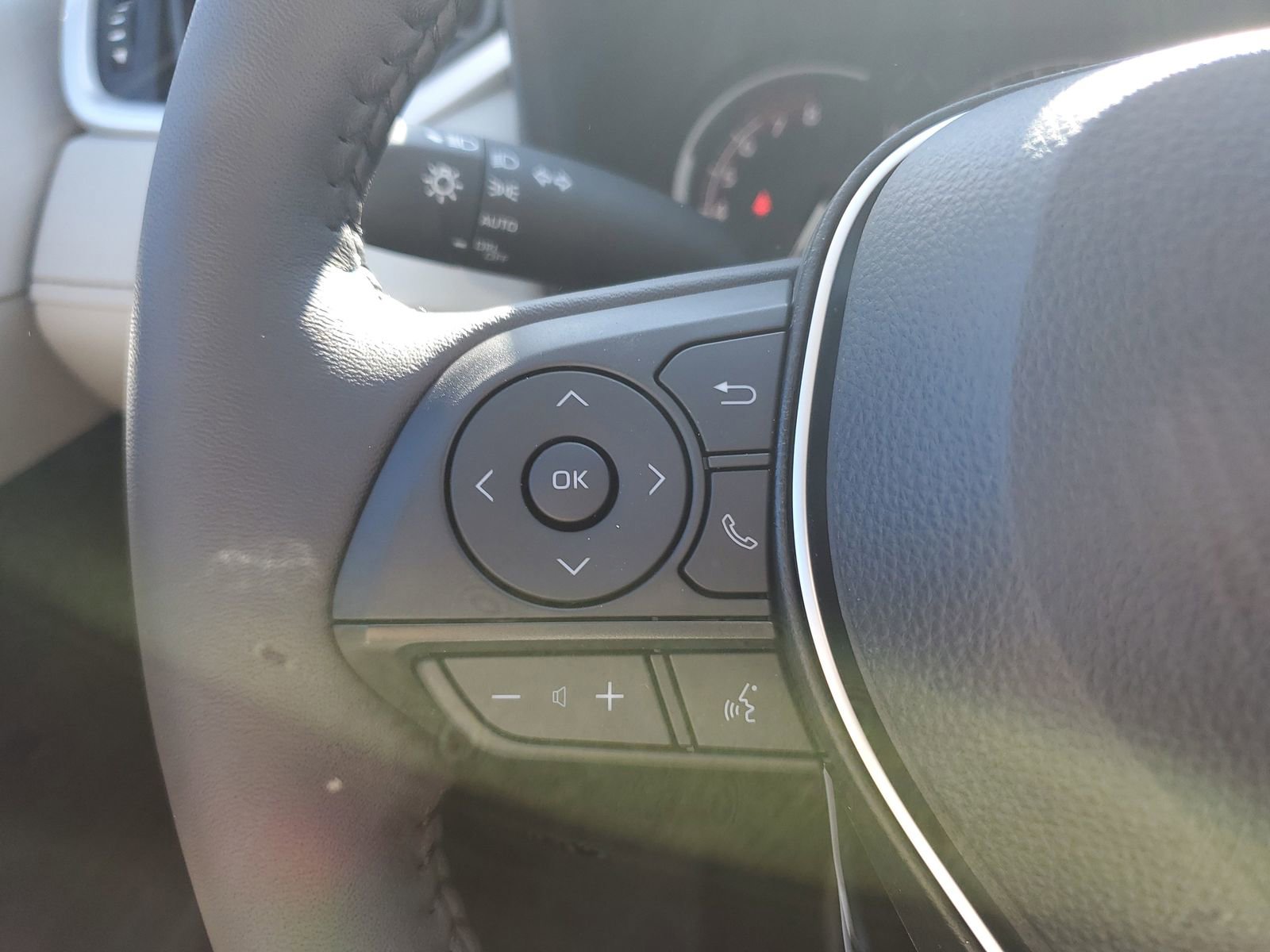 Certified 2025 Toyota RAV4 XLE w/ Convenience Package image 22