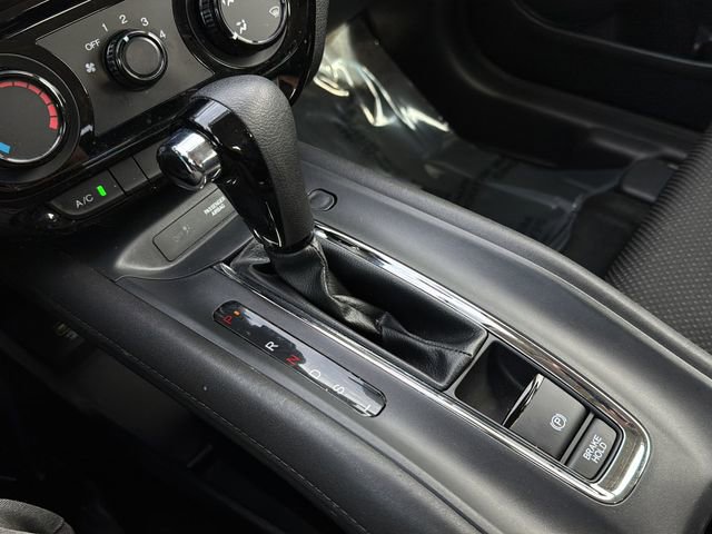 Used 2022 Honda HR-V LX image 26