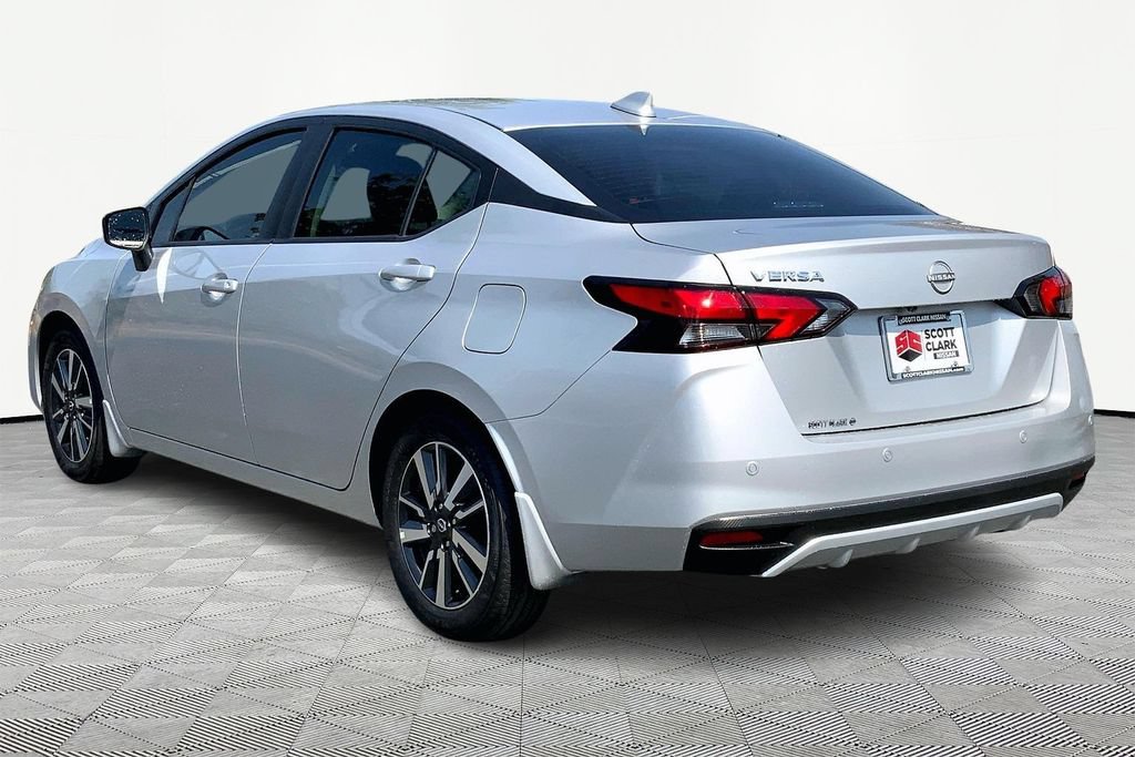 New 2025 Nissan Versa SV w/ Trunk Package FWD image 3