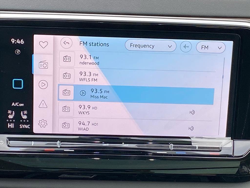 New 2026 Volkswagen Atlas SEL image 6