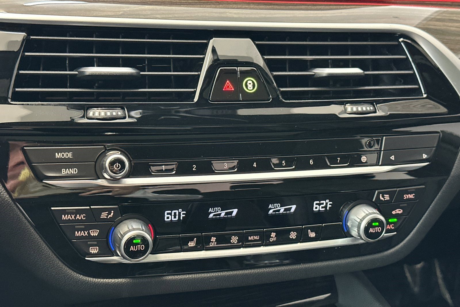 Certified 2022 BMW 540i w/ Convenience Package image 24