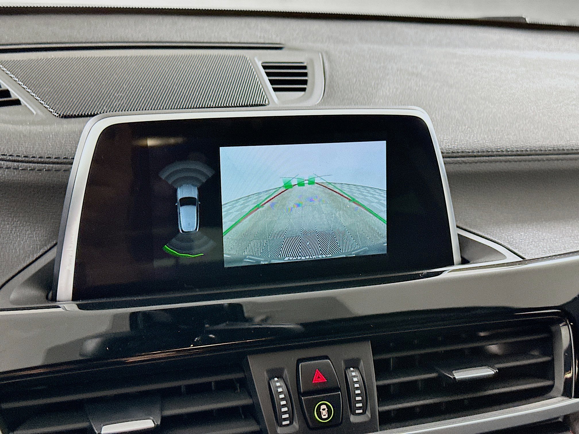 Used 2019 BMW X2 sDrive28i w/ Convenience Package image 22