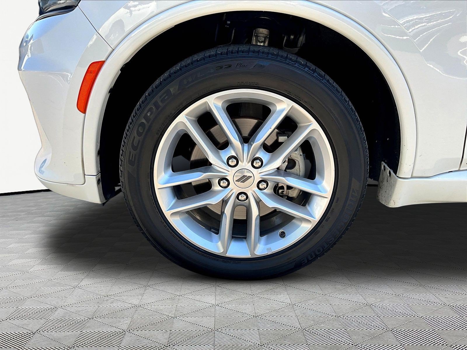 Used 2024 Dodge Durango GT AWD/4WD image 35