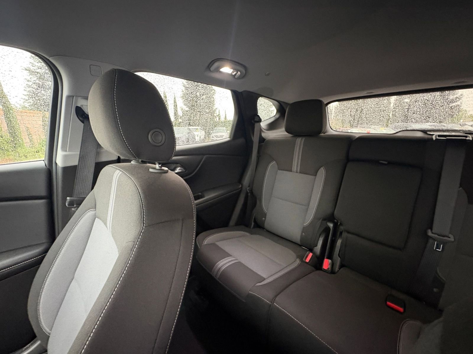 Used 2025 Chevrolet Blazer LT image 41