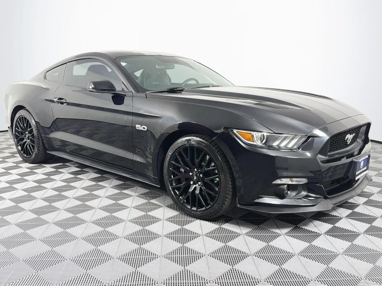 Used 2016 Ford Mustang GT Premium w/ GT Performance Package RWD image 27
