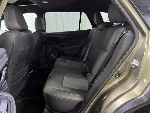 Used 2025 Subaru Outback Wilderness AWD/4WD image 12
