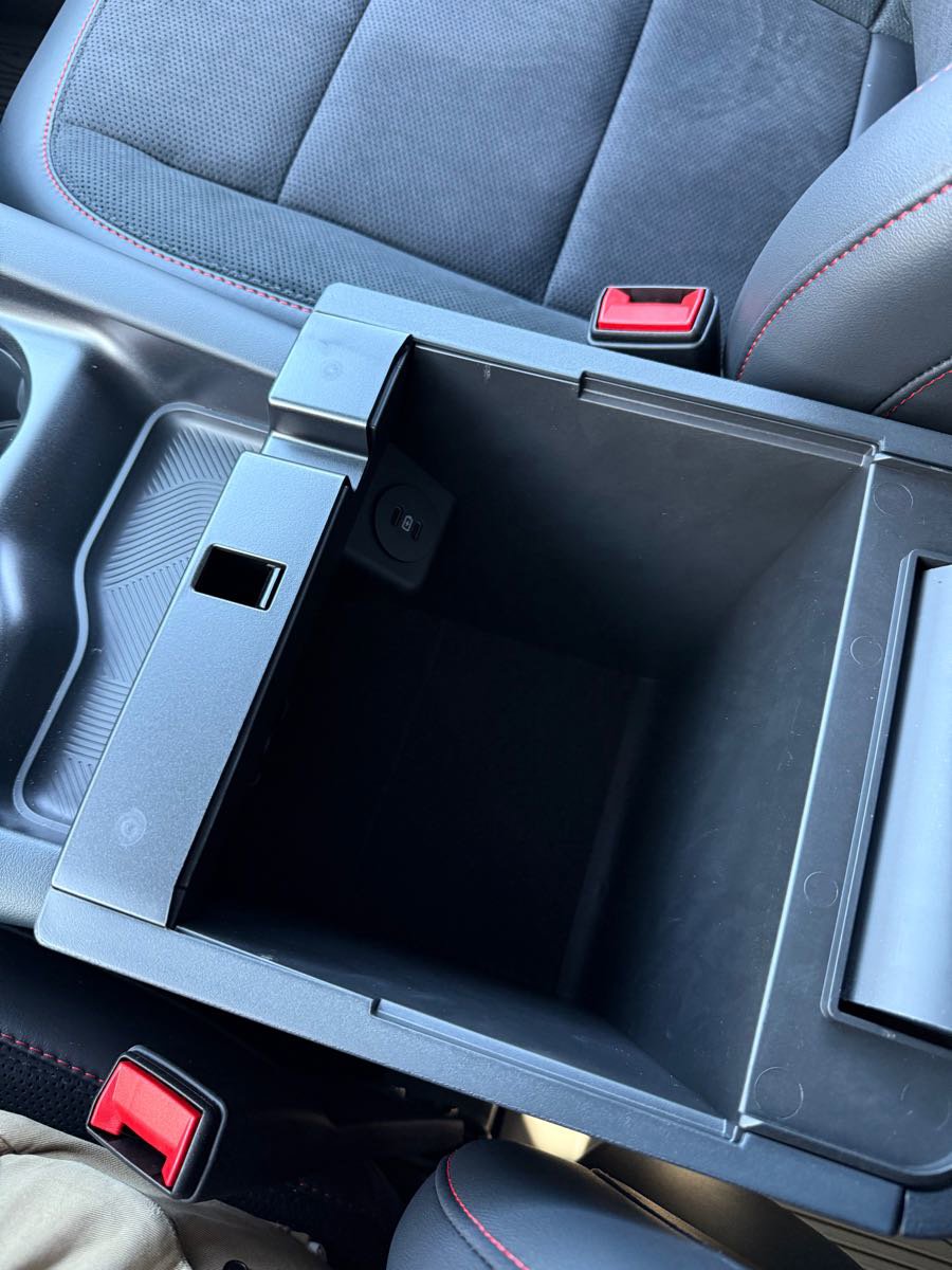 New 2025 Ford Explorer ST w/ Sun And Sound Package image 31